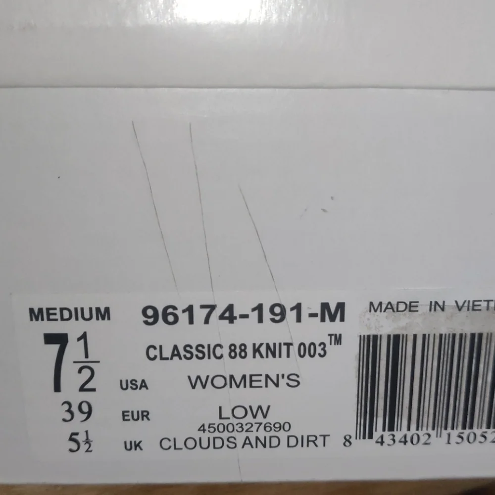 K-swiss Women's Classic 88 Knit Clouds And Dirt Size 7.5 NWT